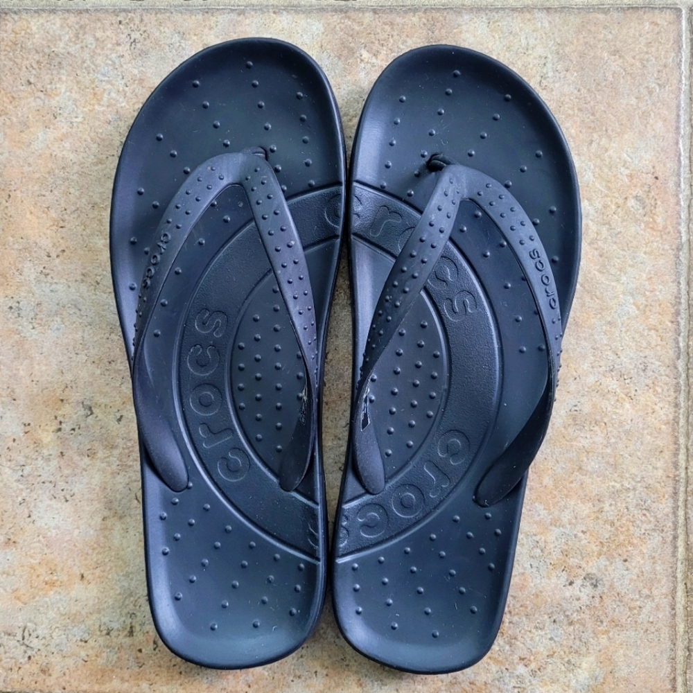 Crocs Chawaii Black Unisex Flip Flops M6/W8